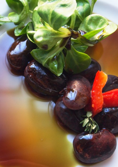 Menü: Vorspeise Oliven Salat